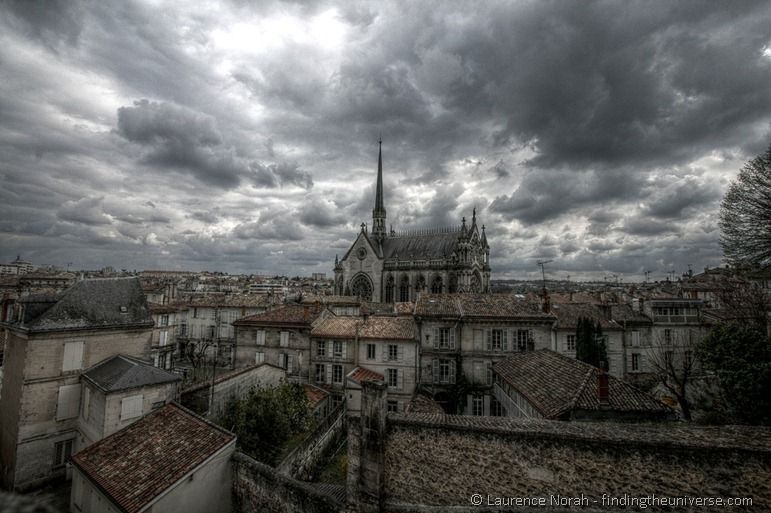 Angouleme-Church1%255B1%255D